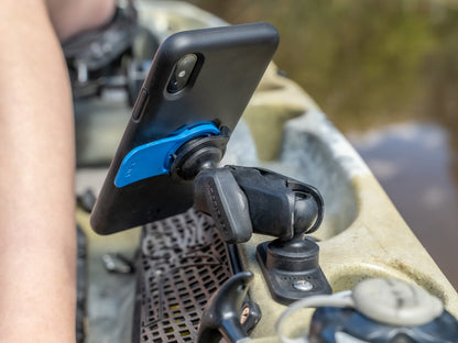 strong mounting base for outdoor activities
