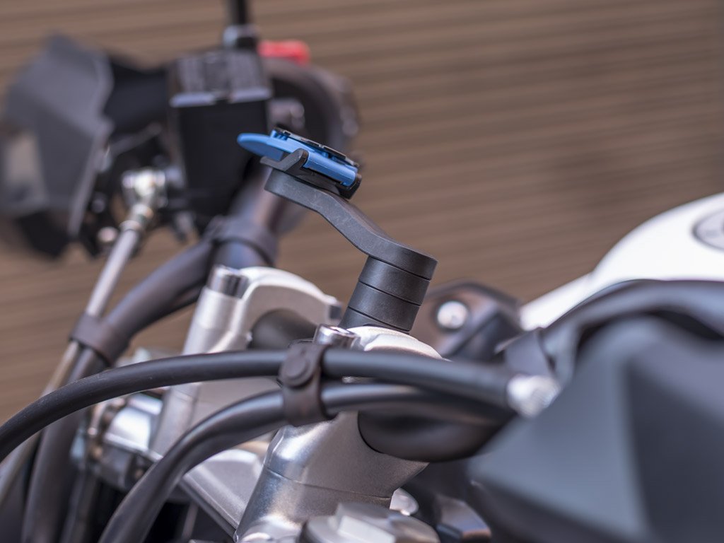 2 Index Spacers with Quad Lock Handlebar Mount on Motorcycle