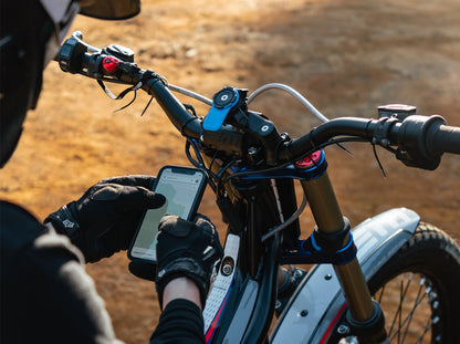 Quad Lock Handlebar mount for motorcycles